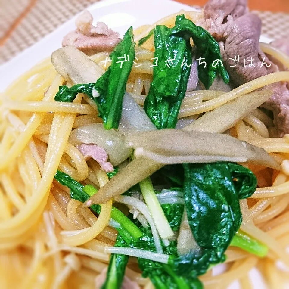 フライパンひとつで☆牛蒡とルッコラと豚肉の和風パスタ|ナデシコさん