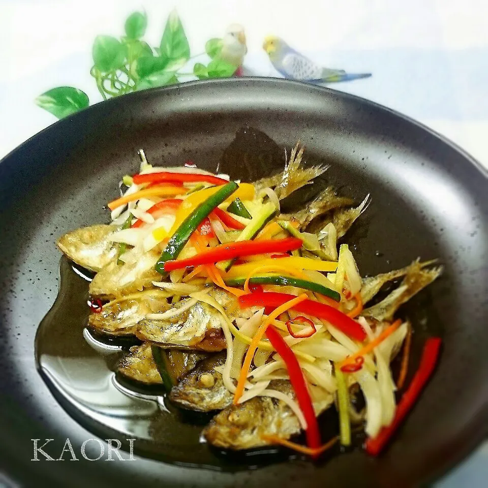 まるごと食べて鉄骨♪小あじの南蛮漬け|くいしんぼうさん