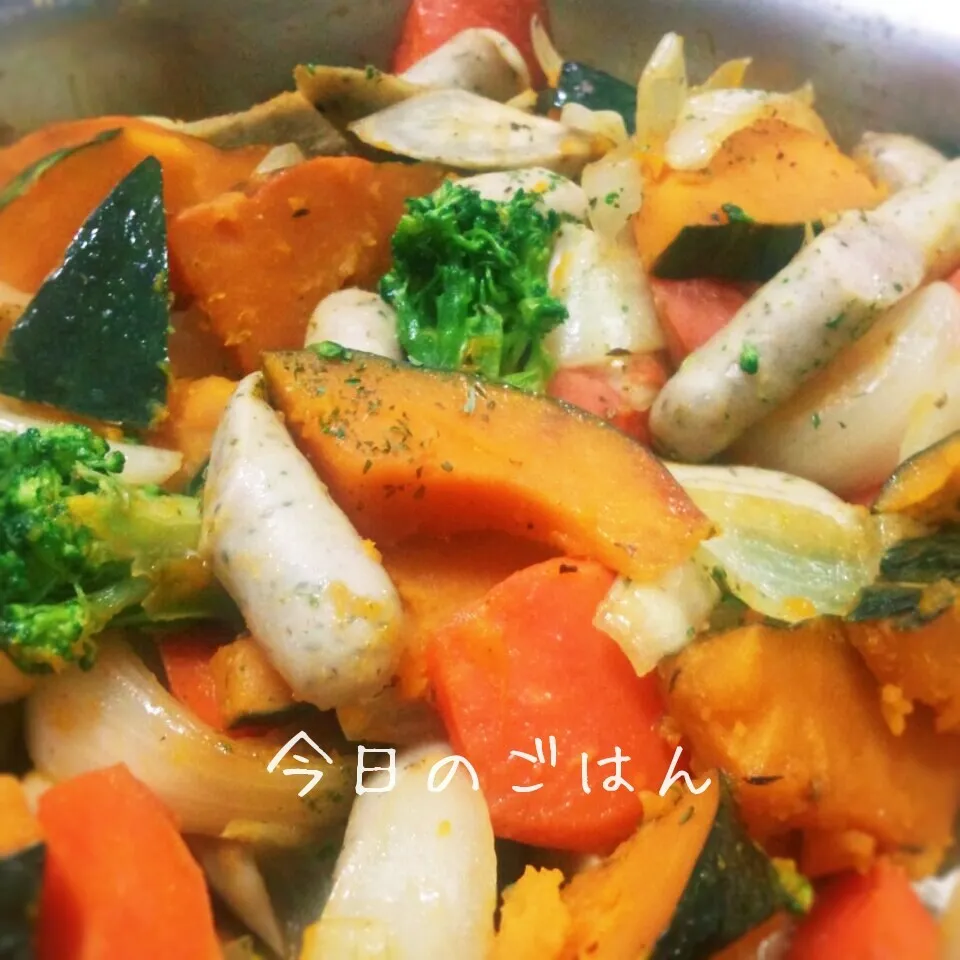 ウインナーと野菜のハーブソルト焼き|ナデシコさん