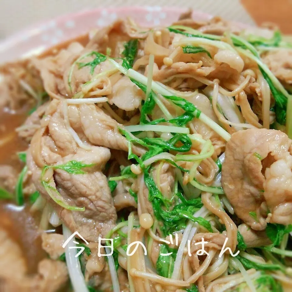 ☆豚肉とえのき茸のオイスターソース炒め☆|ナデシコさん