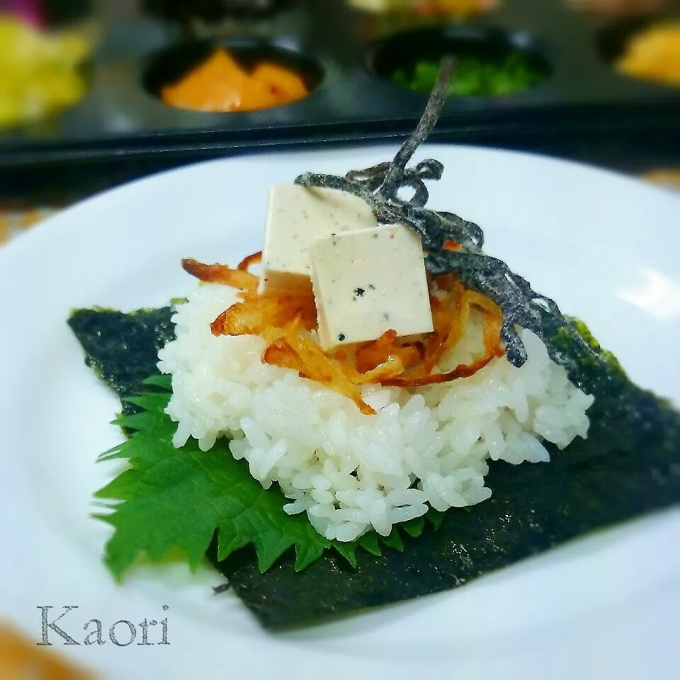 最高の組合せ☆フライドオニオン&塩こぶ・クリームチーズ・大葉|くいしんぼうさん