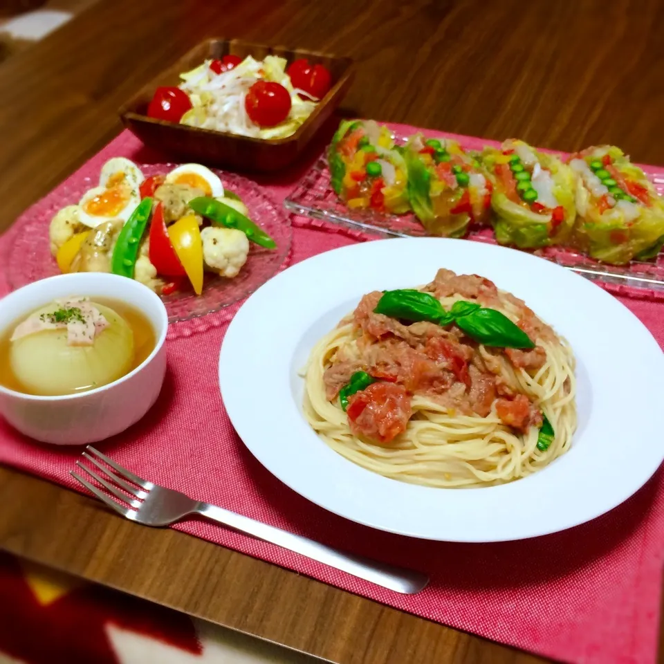 rikachanさんのツナとトマトとバジルの冷製パスタ|えりかさん