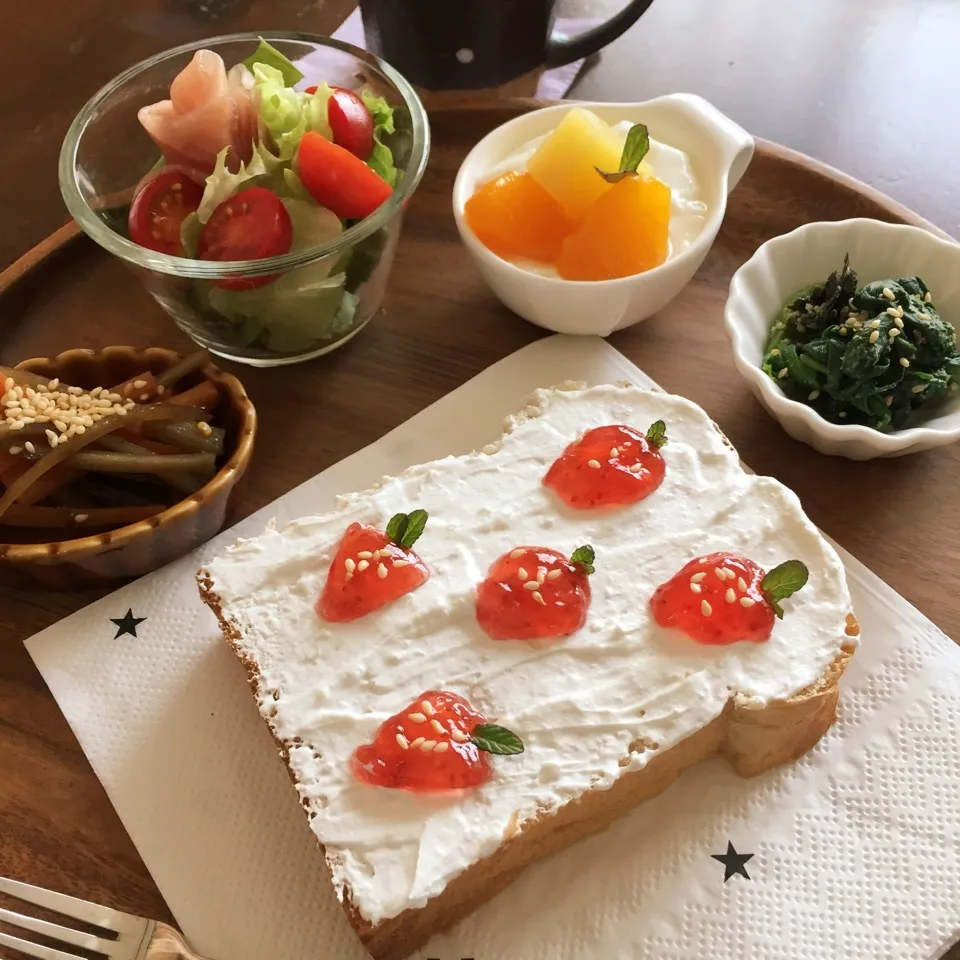 🐝はちみつ食パン🍞|ヒーコさん