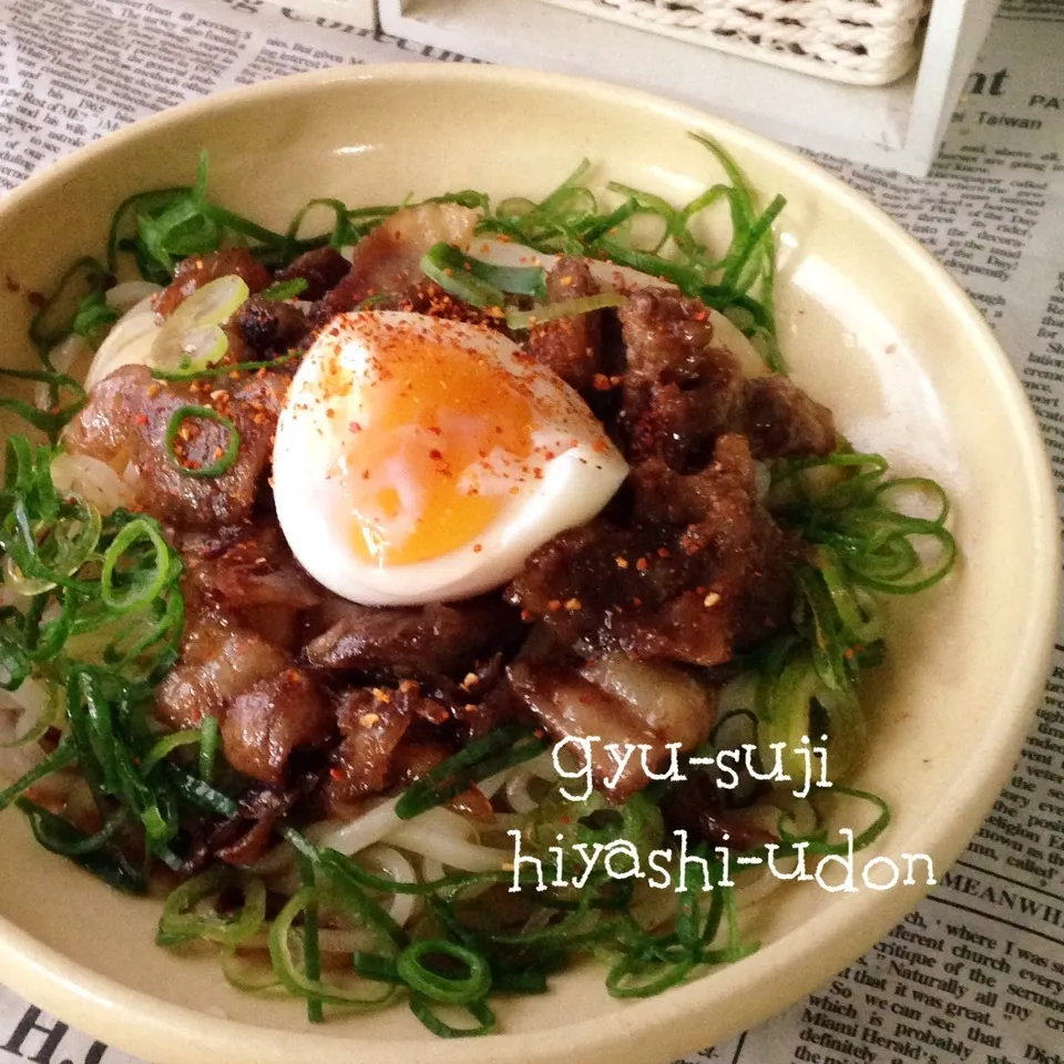 ♡♡わが家の大定番！！牛すじの甘辛煮で冷やしうどーん♡♡|ユッキーさん