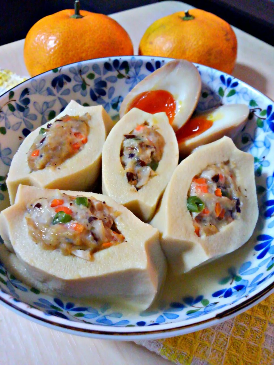 高野豆腐のトリもも肉詰め寄せ|みるくここあさん