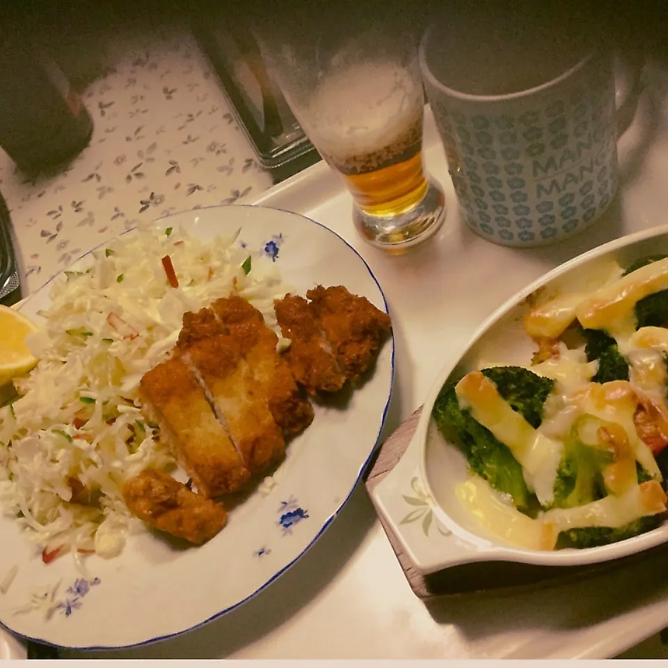 Snapdishの料理写真:2/8 夕食　トンカツ|へいちゃんさん