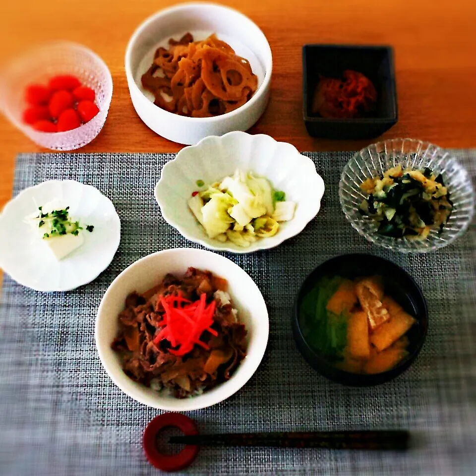 昨日の残り物と牛丼な夕飯。|ティモカさん