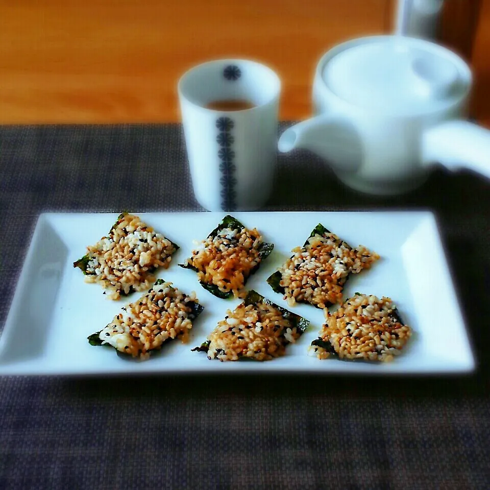 marikoさんの焼き海苔ご飯のおこげ♪|ティモカさん