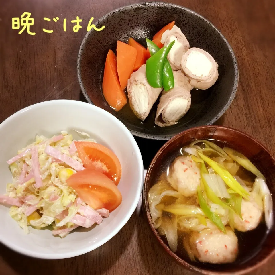 Snapdishの料理写真:肉巻き豆腐&ボイルキャベツサラダ&すり身スープ|み〜さん