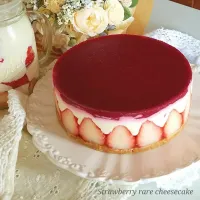 フレジェ風レアチーズケーキ🍓|bettyさん