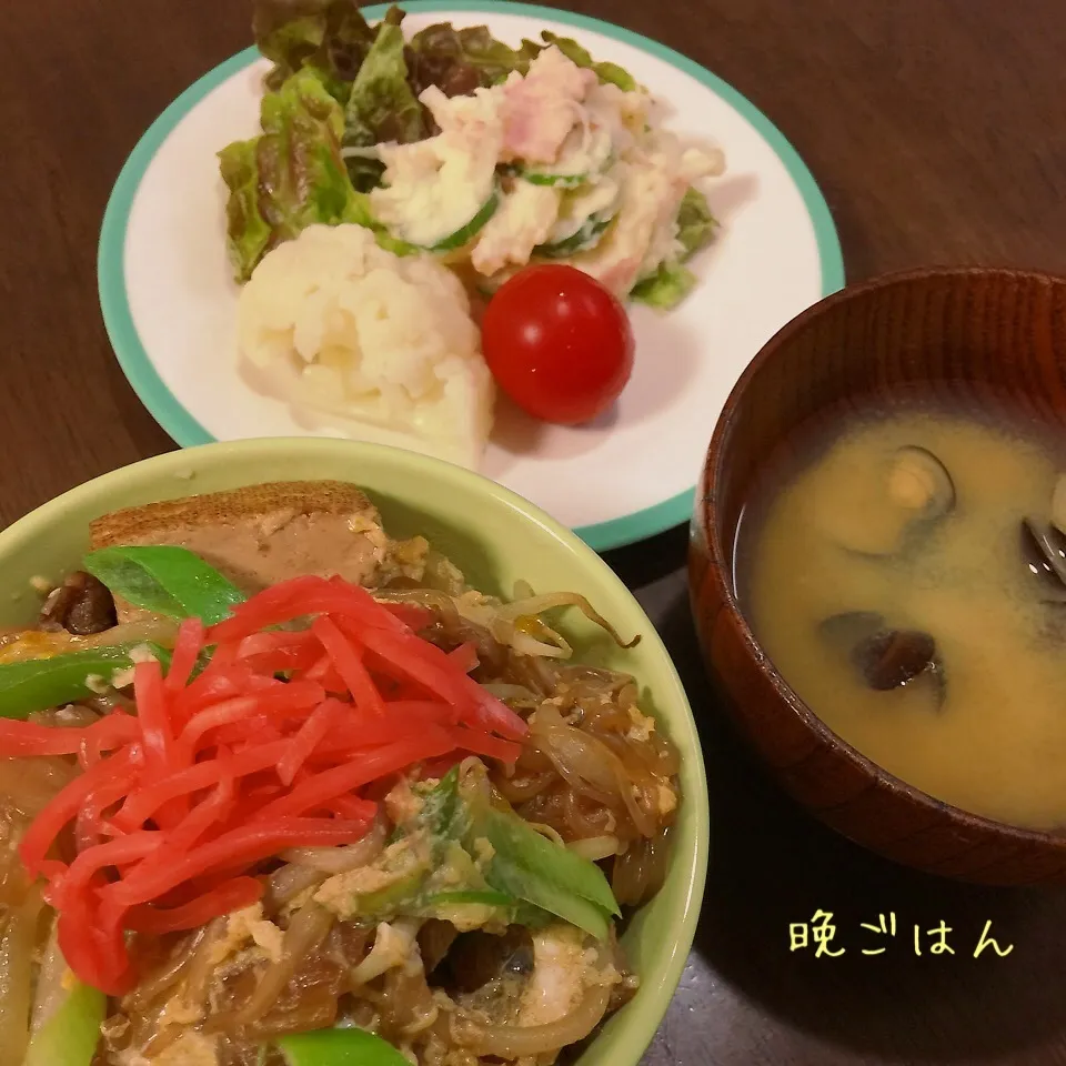 すき焼き丼&ポテサラ&しじみ汁|み〜さん