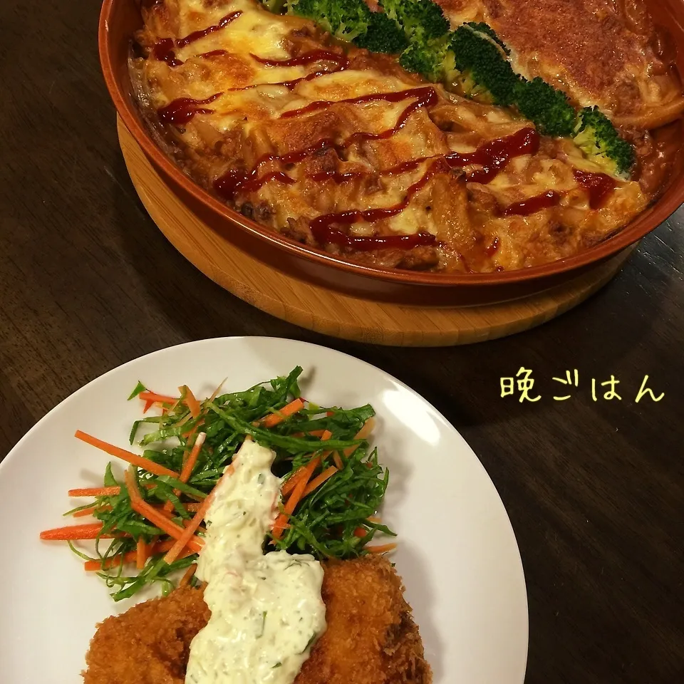 Snapdishの料理写真:秋鮭のフライ&グラタンとドリアのハーフ皿|み〜さん