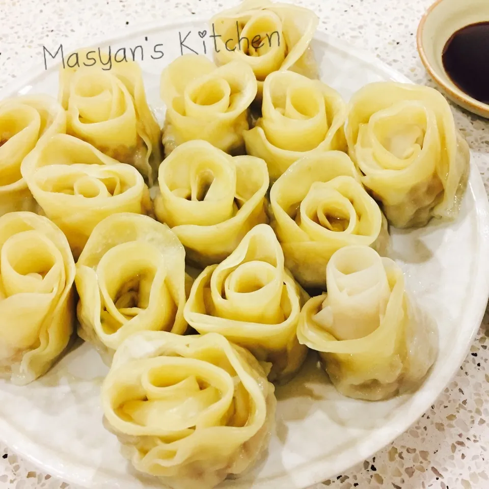 薔薇の餃子で感謝&1並びで縁起が良いかも（╹◡╹）|Miyukiさん