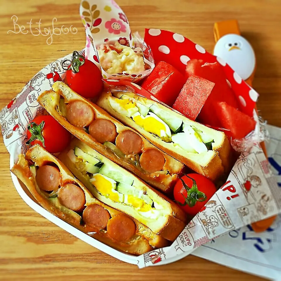 Snapdishの料理写真:ホットサンド弁当.｡.:*♡ |bettyさん