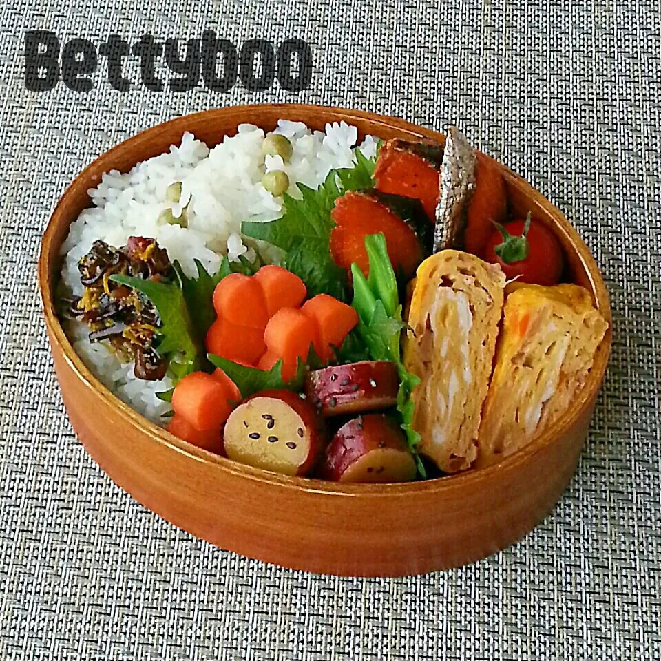 ﾏﾒﾏﾒﾏｧﾒ～♪豆ご飯のぉ弁当(*^^*)|bettyさん