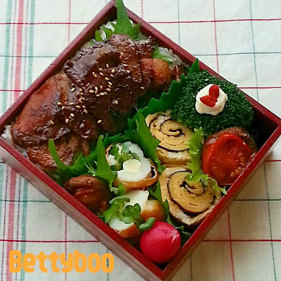 Snapdishの料理写真:ぶぅ( ･(OO)･ )ｻﾝの生姜焼き*なぉ弁当|bettyさん