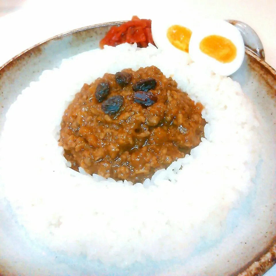 Snapdishの料理写真:雨風食堂さんのドライカレー♪|やみぃさん