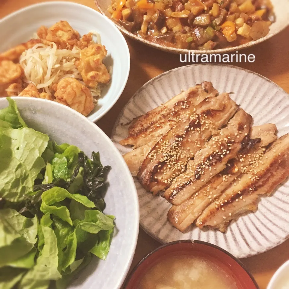 Snapdishの料理写真:＊さんまのごま蒲焼♪とうふちぎり揚げ、夏野菜麻婆＊|ultramarineさん