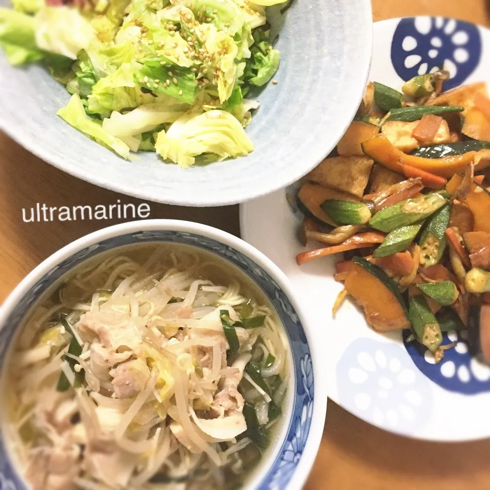 ＊醤油ラーメン♪夏野菜味噌炒め、春キャベツ蒸しサラダ＊|ultramarineさん