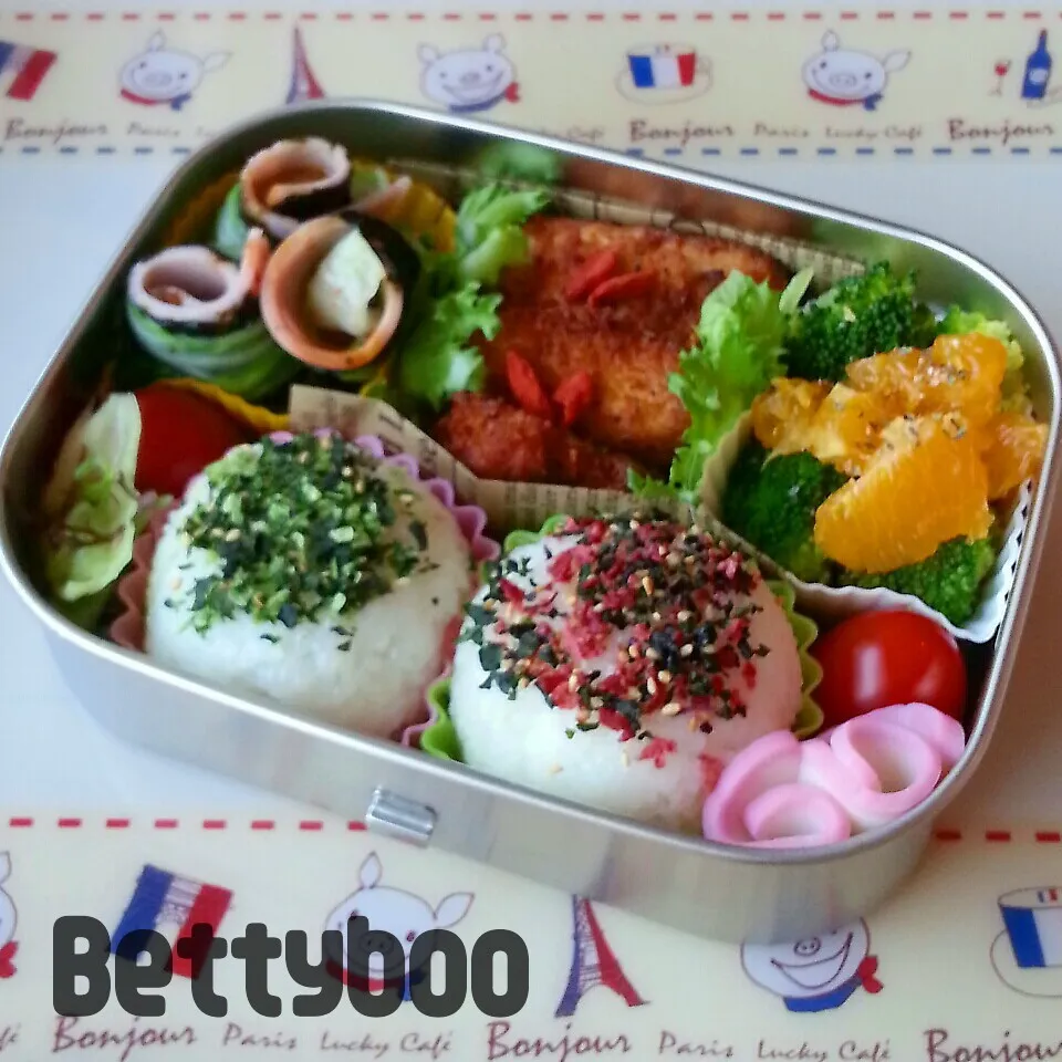 ｶﾚｰなるﾁｷﾝｶﾂのお弁当|bettyさん