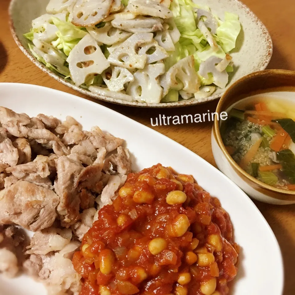 Snapdishの料理写真:＊ビーンズトマト&ポーク、蓮根マヨ焼きサラダ♪＊|ultramarineさん