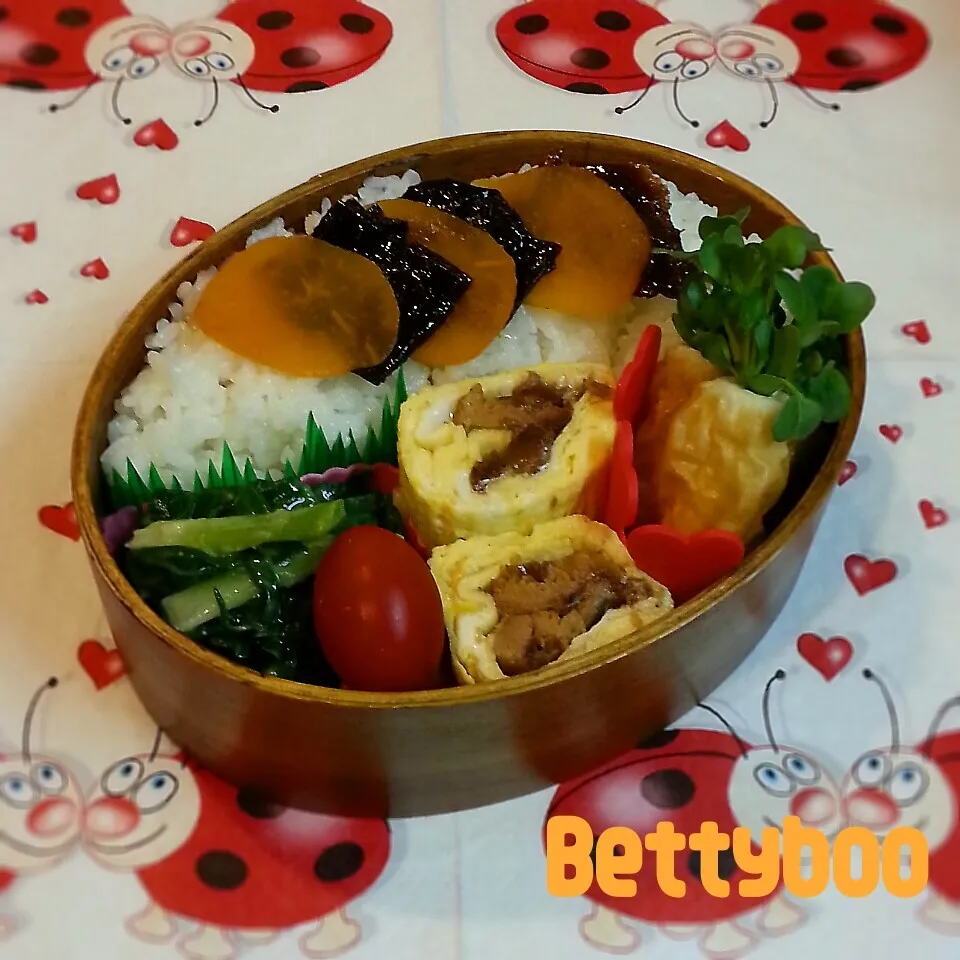 ﾌｪｲｸ鰻巻きと採れたてﾜｹｷﾞのお弁当|bettyさん