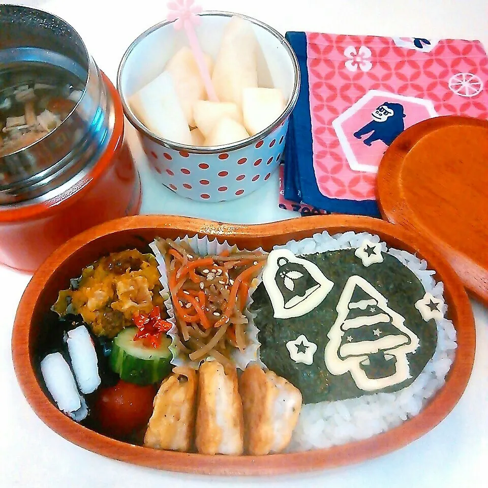 Snapdishの料理写真:長女のお弁当～メカジキピカタ♪|やみぃさん