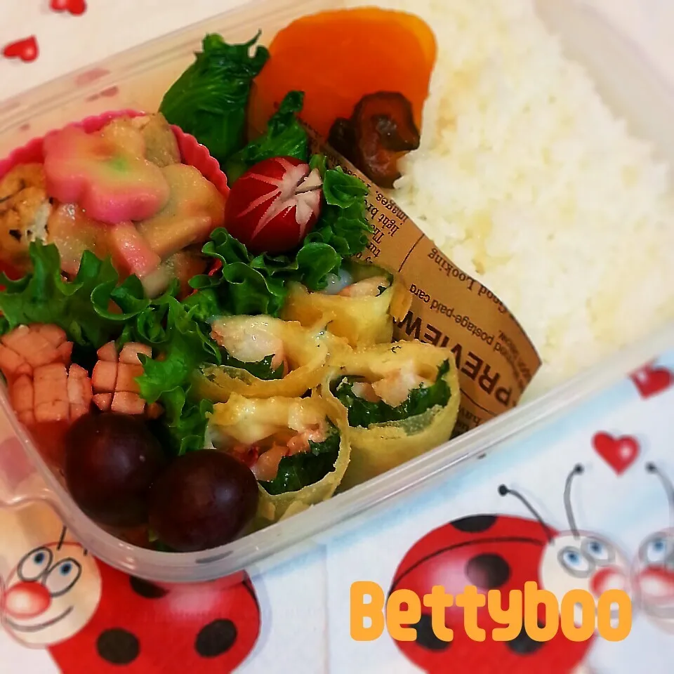 ｴﾋﾞ&ﾁｰｽﾞ&大葉の春巻き弁当|bettyさん