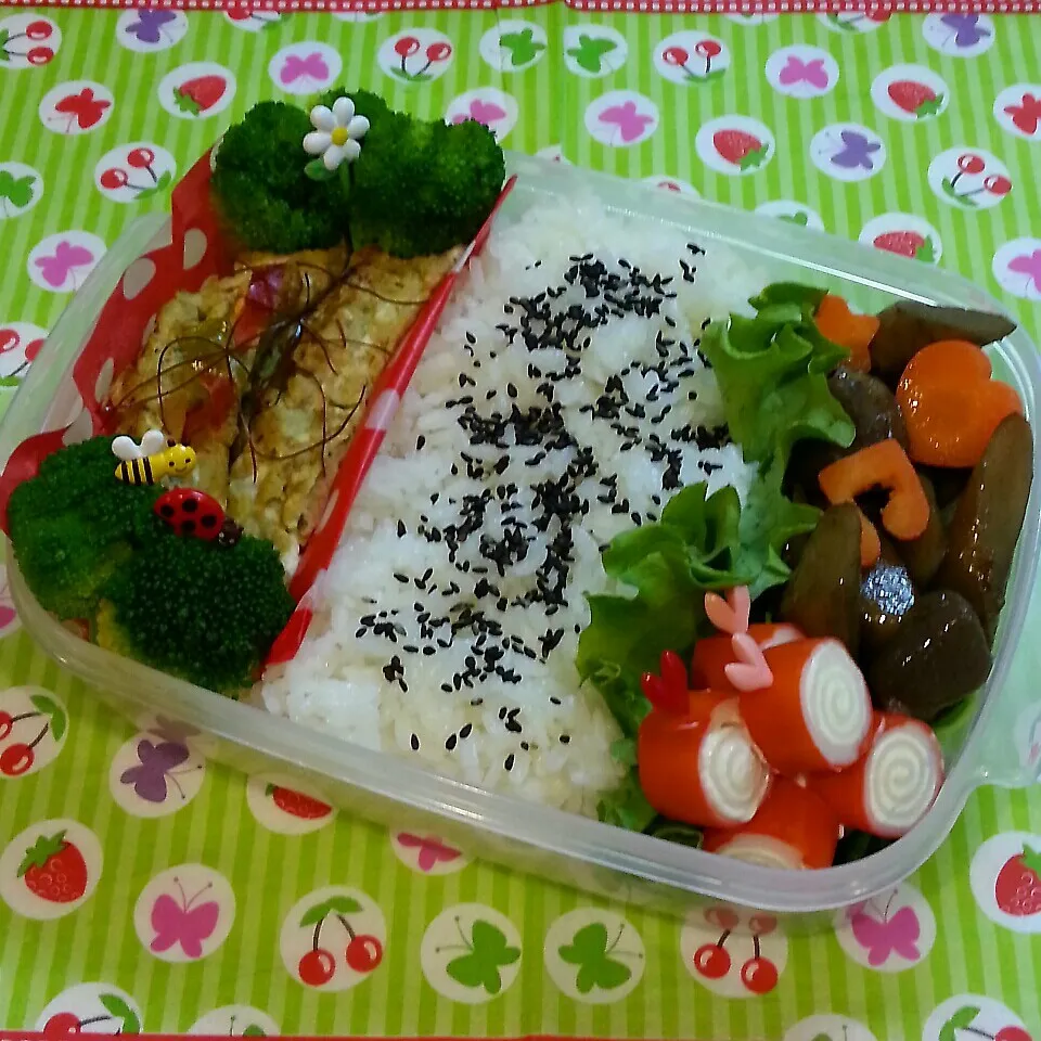 華麗“ｶﾚｰ”なるｵﾑﾚﾂのお弁当|bettyさん