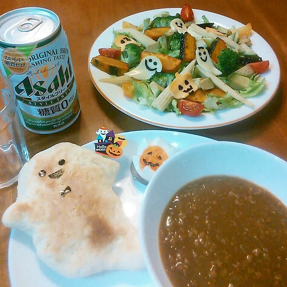 Snapdishの料理写真:キーマカレー＆サラダ♪|やみぃさん