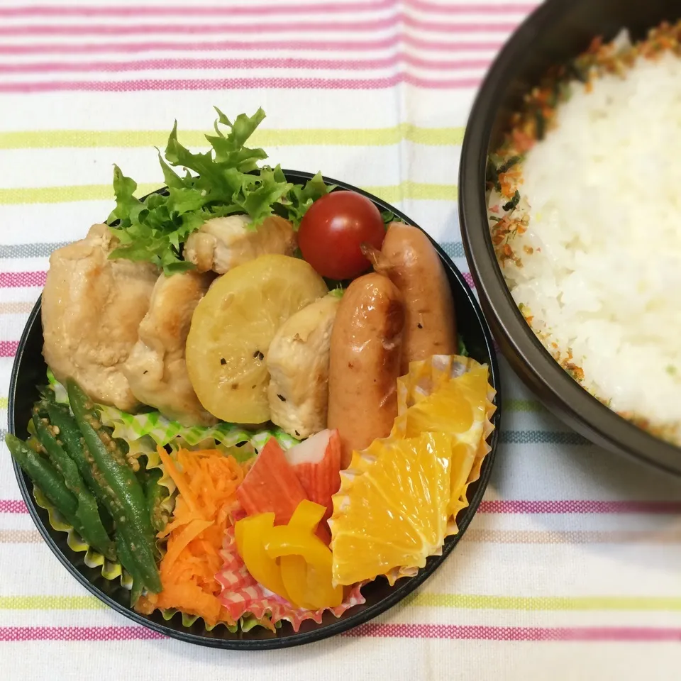 今日のお弁当(鶏肉のレモン塩焼き)|demekinさん