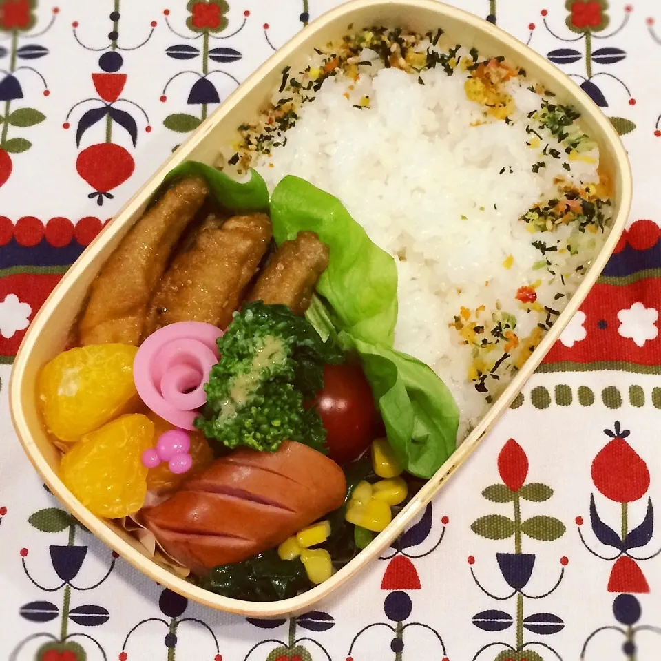 今日のお弁当(鶏手羽中の唐揚げ甘辛だれ)|demekinさん