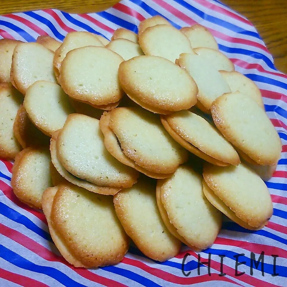 Snapdishの料理写真:チョコサンド・ラングドシャ|CHIEMIさん