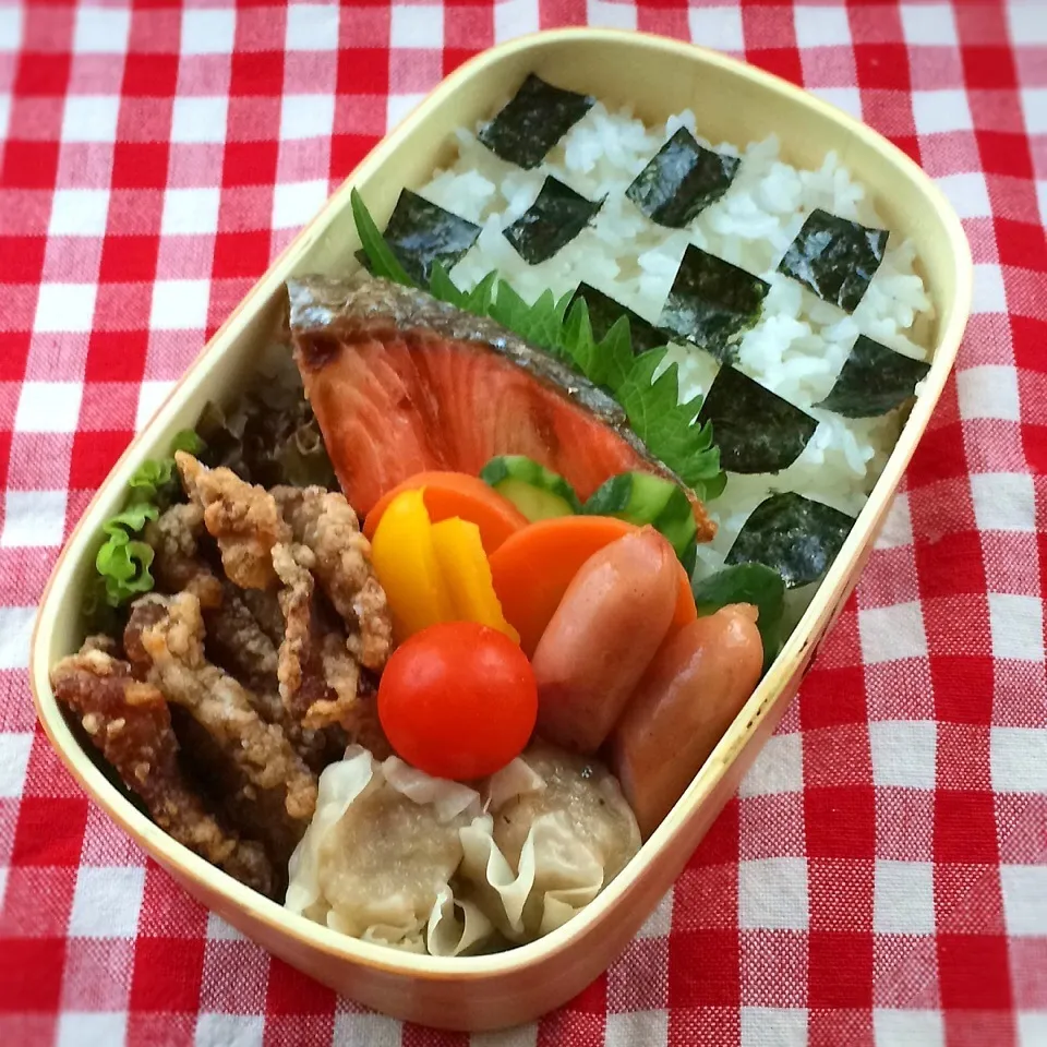 今日のお弁当(塩鮭、ジンギスカンザンギ)|demekinさん