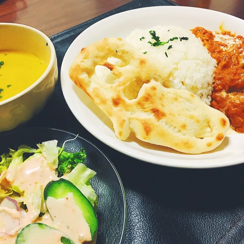 Snapdishの料理写真:バターチキンカレー|多摩子のおうちさん