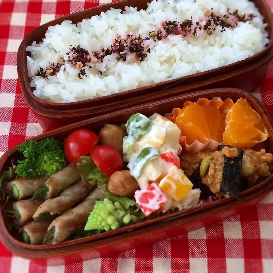 Snapdishの料理写真:今日のお弁当(アスパラの豚バラ巻き)|demekinさん