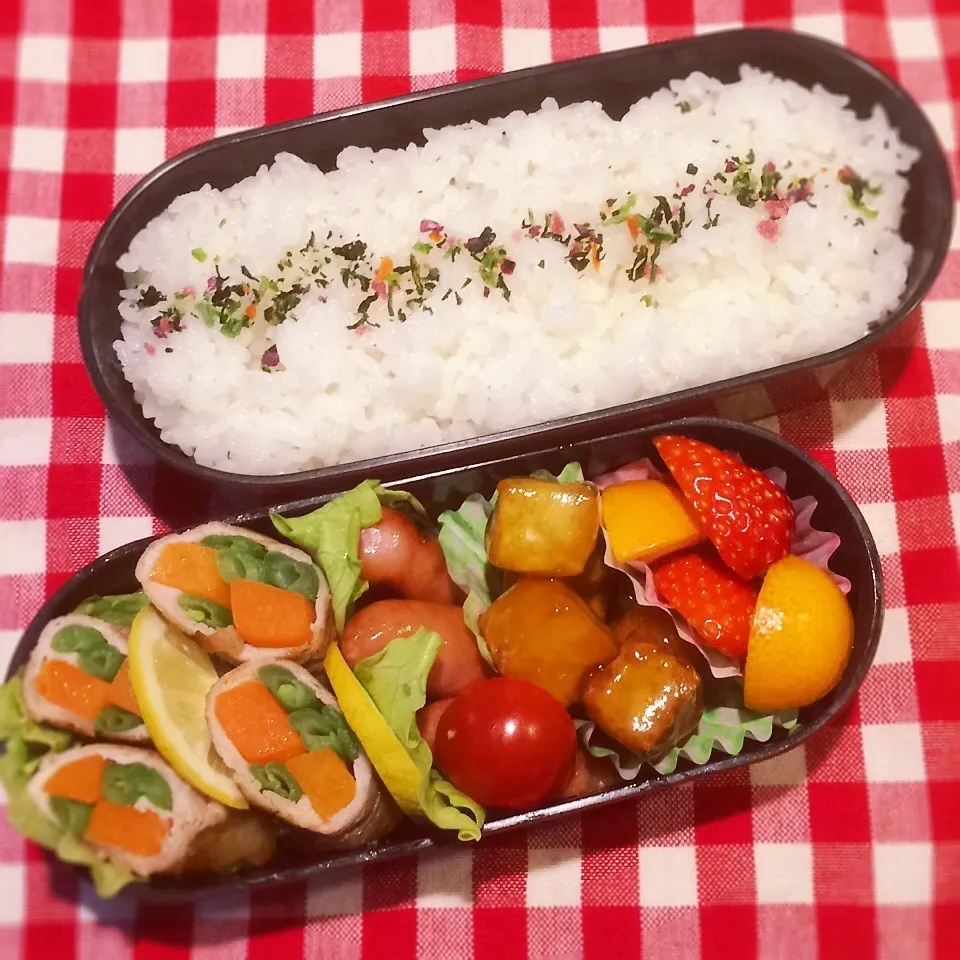 今日のお弁当(人参といんげんの肉巻き)|demekinさん