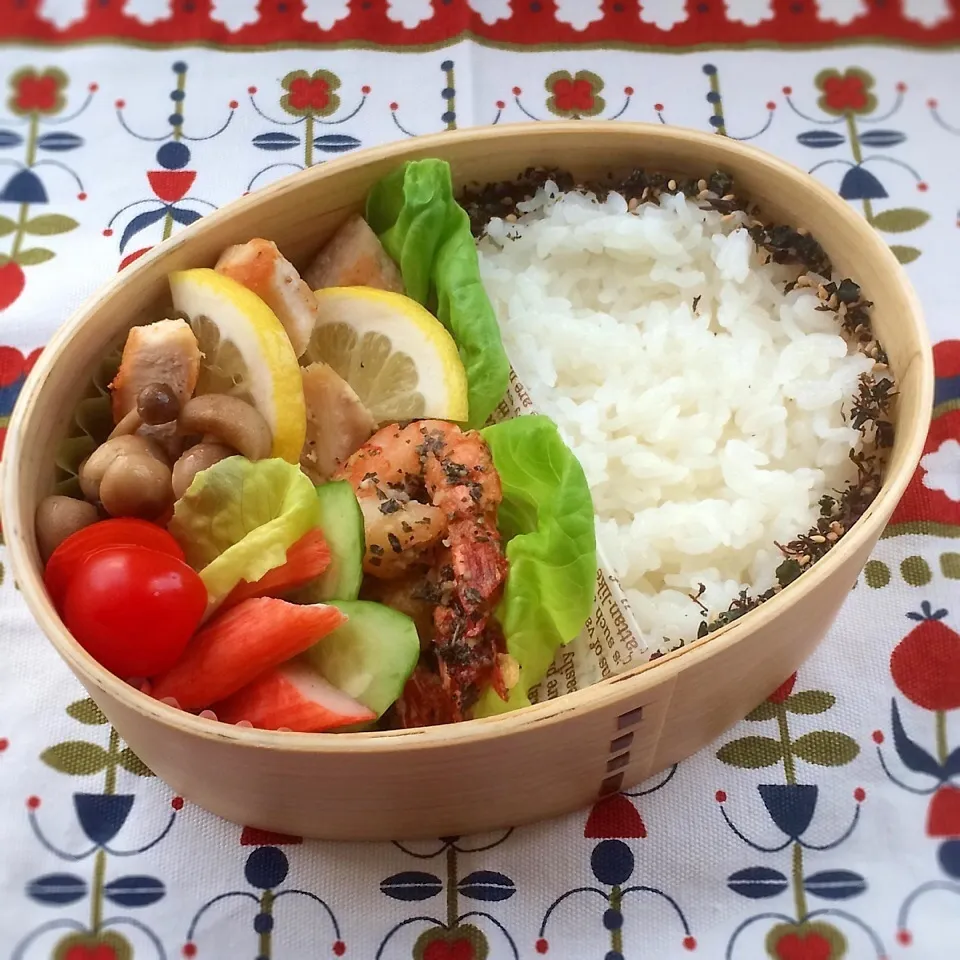 今日のお弁当(鶏肉のクレージーソルト焼き)|demekinさん