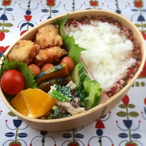 Snapdishの料理写真:今日のお弁当(鶏の唐揚げレモン塩味)|demekinさん