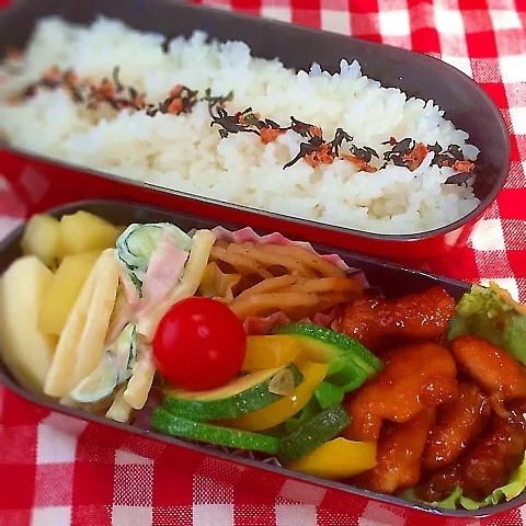 今日のお弁当(鶏の照り焼き)|demekinさん