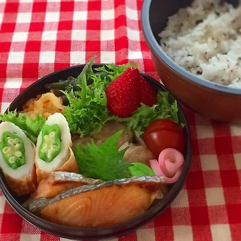 今日のお弁当(塩鮭＆シュウマイ)|demekinさん