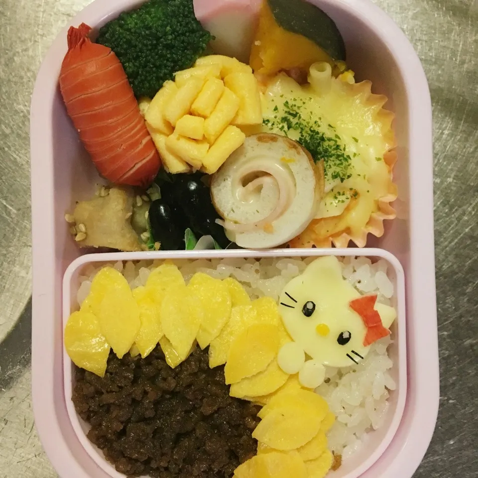 Snapdishの料理写真:R.a.mさんの真似っこお弁当|明石 さつきさん