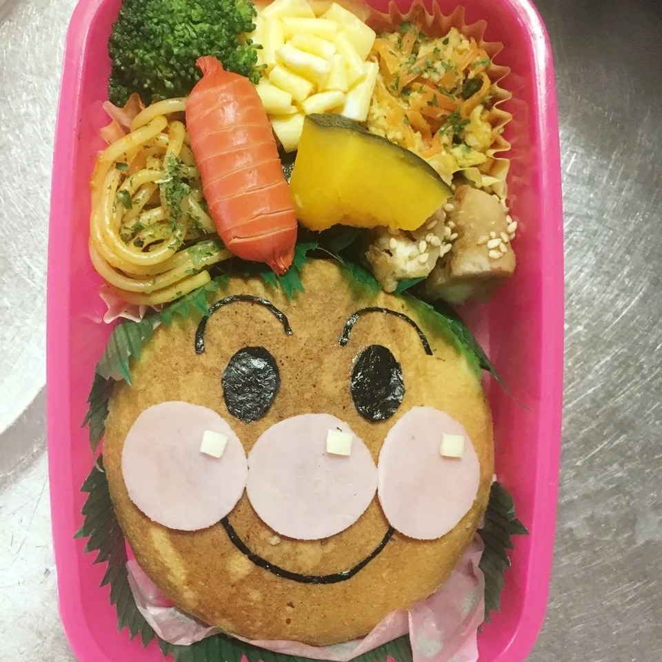 アンパンマンホットケーキお弁当|明石 さつきさん