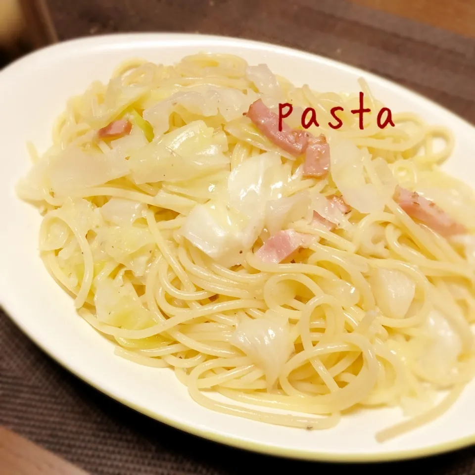 Snapdishの料理写真:キャベツとベーコンのパスタ|えんどうくんさん