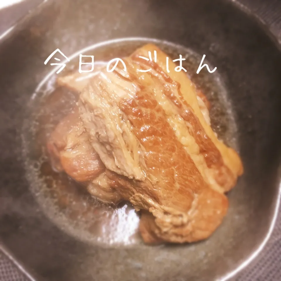 Snapdishの料理写真:豚の角煮♪|えんどうくんさん