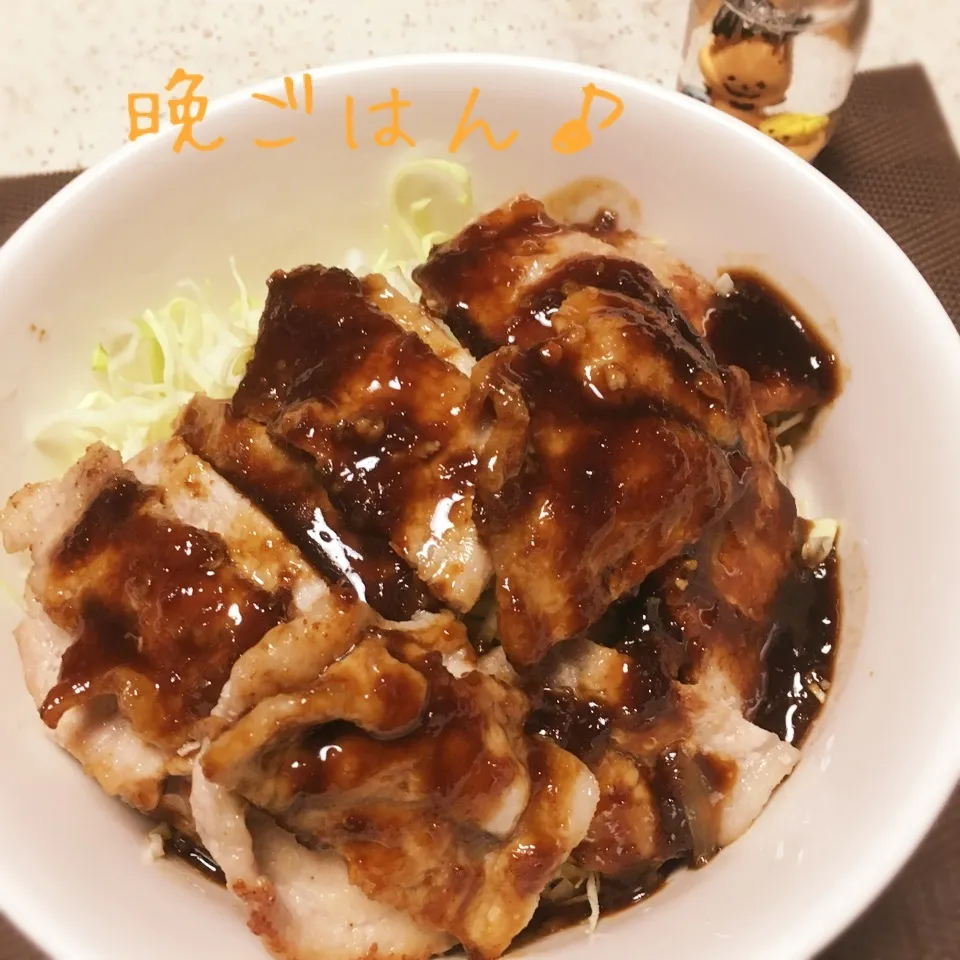 トンテキ丼♪まねっこ〜(^^)|えんどうくんさん