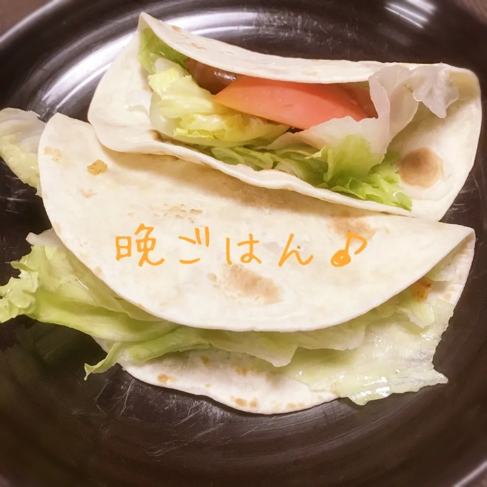 Snapdishの料理写真:タコスです♪|えんどうくんさん