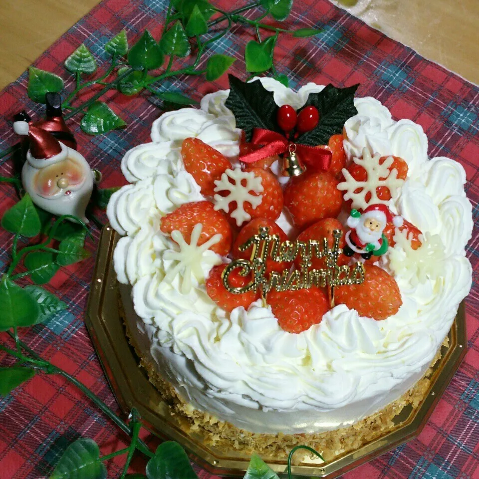 我が家のX'masケーキ🎄中はミルフィーユだよ|katsunさん