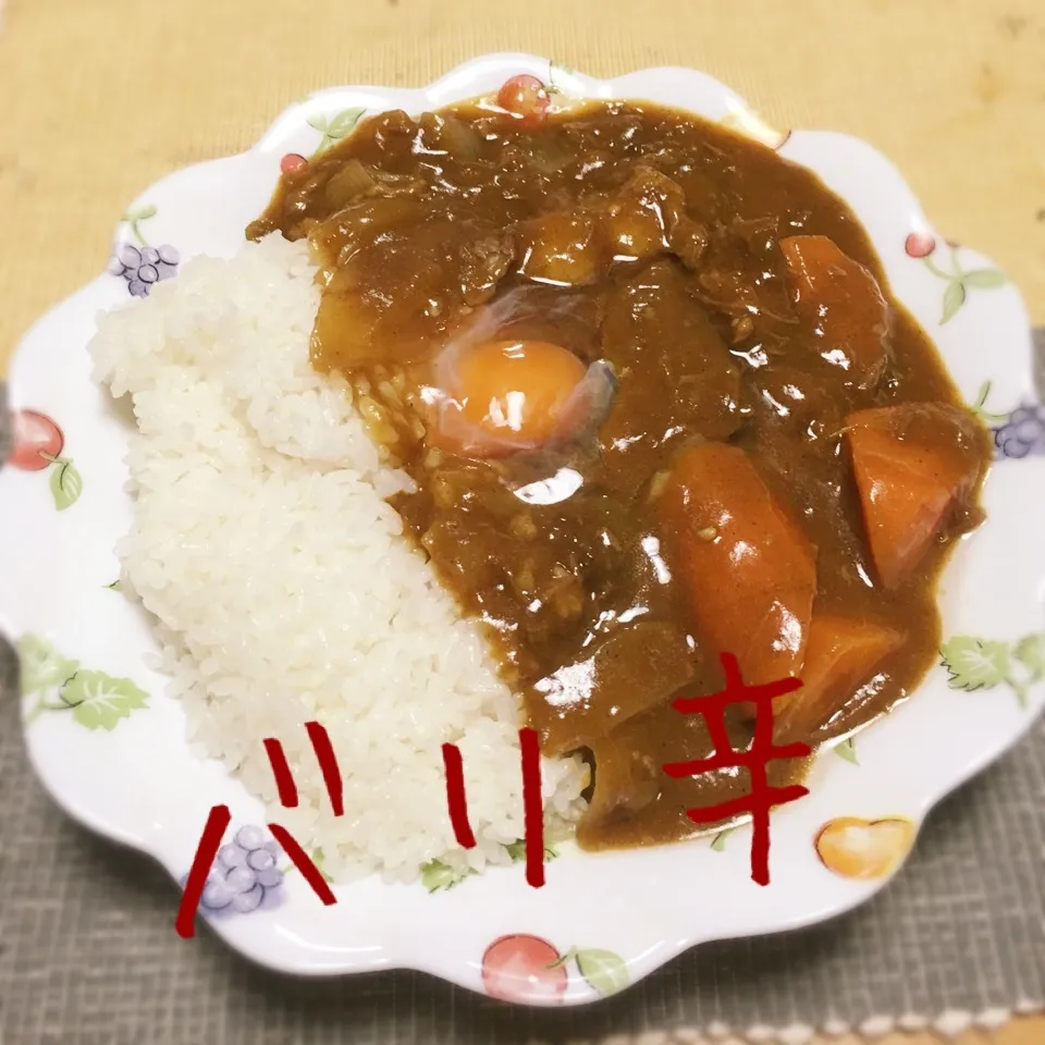 Snapdishの料理写真:牛すじカレー♪バリ辛です！|えんどうくんさん