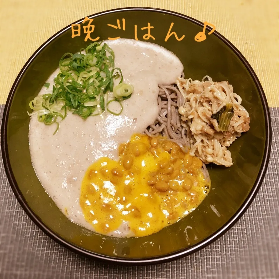 納豆とろろ蕎麦でまねっこです！|えんどうくんさん